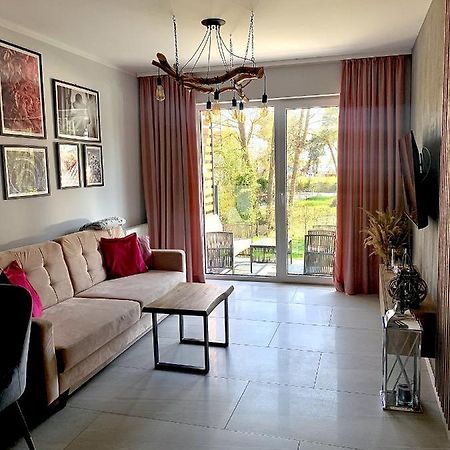 Wyjatkowy Apartament Lukas Mielno 梅尔诺 外观 照片